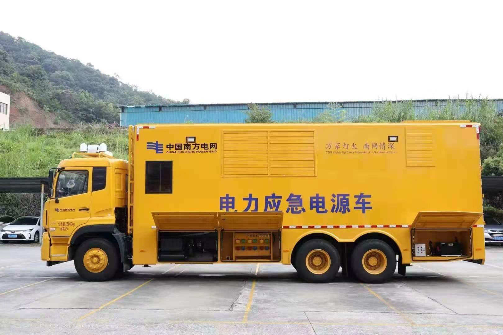 锡山安康大型柴油发电机发电车UPS电源出租租赁